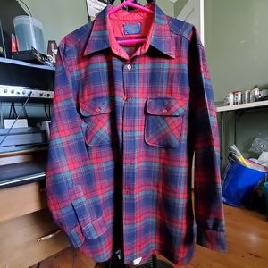 Vintage Pendleton 1970s. USA. EVPWC. Red/Blue/Green. XL. Machine Washable.